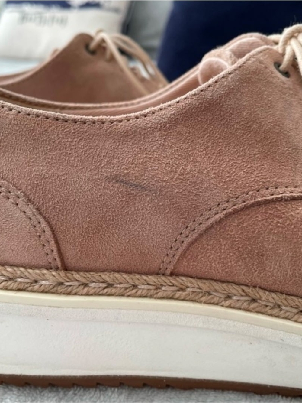 Clarks artisan pink suede lace Oxfords, size 8 - Picture 8 of 8